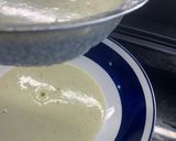 A picture of step 9 of Gazpacho Blanco.