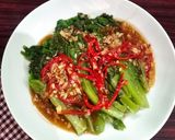 Foto langkah ke 5 dari resep Sayur Selada ala Hongkong.
