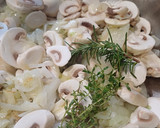 Foto del paso 3 de la receta: Abanico Ibérico en Salsa española al vermut
