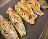 Foto del paso 4 de la receta: Risotto de salmón y guisantes acompañado de gyozas especiales