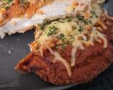 Une image de l'étape 9 de Escalopes de poulet gratinées à la bolognaise et à la mozzarella.