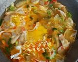 Foto langkah ke 6 dari resep Seblak mie pedas.