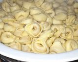 Foto del paso 6 de la receta: Tortellini 3 quesos