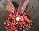 Foto langkah ke 1 dari resep Usek sambel khas pekalongan.