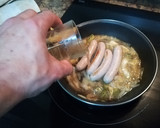 Foto del paso 4 de la receta: Salchichas al vino blanco con jalapeños