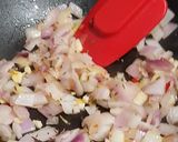 Foto del paso 1 de la receta: Salteado de champiñones y col china