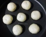 Foto langkah ke 4 dari resep 5 - Pia Teflon Isi Keju.