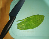 Foto del paso 3 de la receta: Medallones de cerdo, ensalada de verdolagas y "jugo verde"