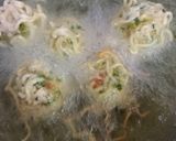 A picture of step 5 of Maggi Pakoras Katoris.