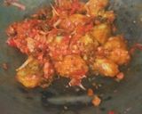 Foto langkah ke 5 dari resep Balado Ayam Kecombrang.