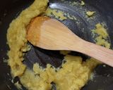 A picture of step 1 of Veg Sizzler with Yellow garlic sauce.
