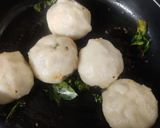 स्टीम्ड सूजी बॉल (Steamed Suji Ball recipe in Hindi) रेसिपी चरण 8 फोटो