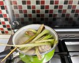 Foto langkah ke 1 dari resep Soto Ayam Lamongan.