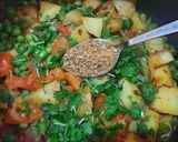 A picture of step 6 of Aloo Matar Dry.