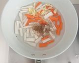 Gambar langkah 3 resipi Menu Berpantang : Sup Lobak.