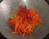 Foto langkah ke 4 dari resep Udang Goreng Tepung Saos Asam Manis.