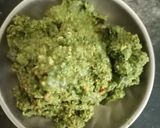 A picture of step 2 of Curry leaves rice.