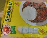 A picture of step 1 of Semovita Sinasir 🥞.