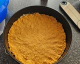 A picture of step 2 of Cherry Cheescake.
