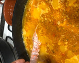 Foto del paso 7 de la receta: Arroz con cuerpos de centollo o cangrejo, cigalas, almejas y calamar