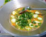 Foto langkah ke 5 dari resep Tumis Soun Oyong Telur.