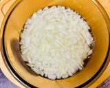 A picture of step 1 of Canned tuna salad.