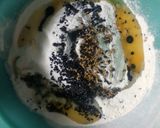 A picture of step 5 of Tricolor Chakri Mathri.