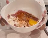 A picture of step 1 of Hawaiian Loco Moco.