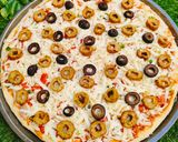 A picture of step 3 of Chicken Kabab Chunks Pizza 🍕🍕🍕.
