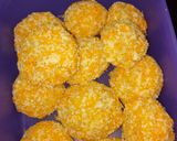 Foto langkah ke 6 dari resep Banana ball coklat.