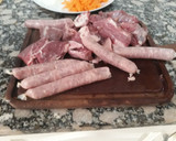 Foto del paso 1 de la receta: Tuco con carne y salchichas parrilleras