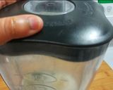 A picture of step 4 of Avocado Banana Milkshake.