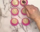 Foto del passaggio 9 della ricetta Muffin con confettura di frutti rossi, cottura airfryer 🌷