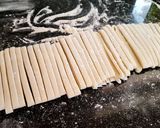 A picture of step 4 of Homemade noodle.