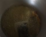 A picture of step 2 of Orange ice tea.