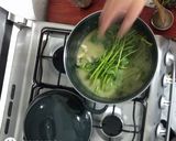 Foto del paso 8 de la receta: Carne de puerco en salsa esmeralda con Verdolagas verde vida