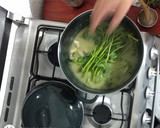 Foto del paso 8 de la receta: Carne de puerco en salsa esmeralda con Verdolagas verde vida