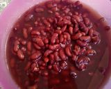 A picture of step 2 of Lobia ka salan.