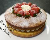 A picture of step 6 of 🎂Victoria Sponge Cake🎂.