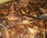 Foto langkah ke 3 dari resep Sambal goreng klotok manis (ikan asin).