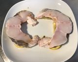 Une image de l'étape 5 de Darnes de congre marinées (marinade maison et citron).