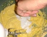 Foto langkah ke 8 dari resep Kue Sagu Keju.