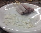 Foto del paso 3 de la receta: Banderillas (corndogs)