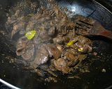 Foto langkah ke 5 dari resep Ungkep Ati Ampela Manis Pedas.