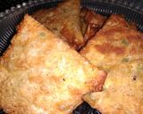 Foto langkah ke 7 dari resep Martabak Telur Mini Simpel.