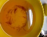 Foto del paso 1 de la receta: Peras al vino blanco y azafrán