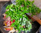 Foto langkah ke 2 dari resep Tumis Buncis Daging Giling.