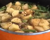 Foto del paso 3 de la receta: Papas y vainitas (green beans and potatoes)