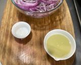 A picture of step 2 of Mild Pickled Red Onions with Coarse Salt and Ground Pepper.