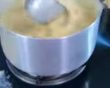 A picture of step 2 of Cinnamon and cardamom tea.